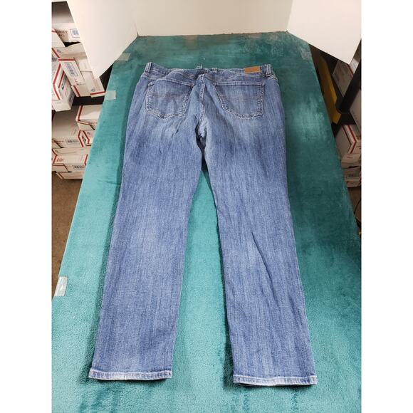 Lucky Brand Jeans Size 18 W Womens Blue Stretch Plus Mid Rise Emma Straight - Picture 12 of 14
